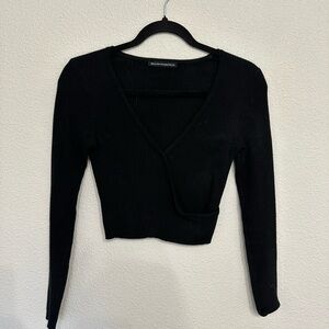 Brandy Melville Chic Black Ribbed Knit Top